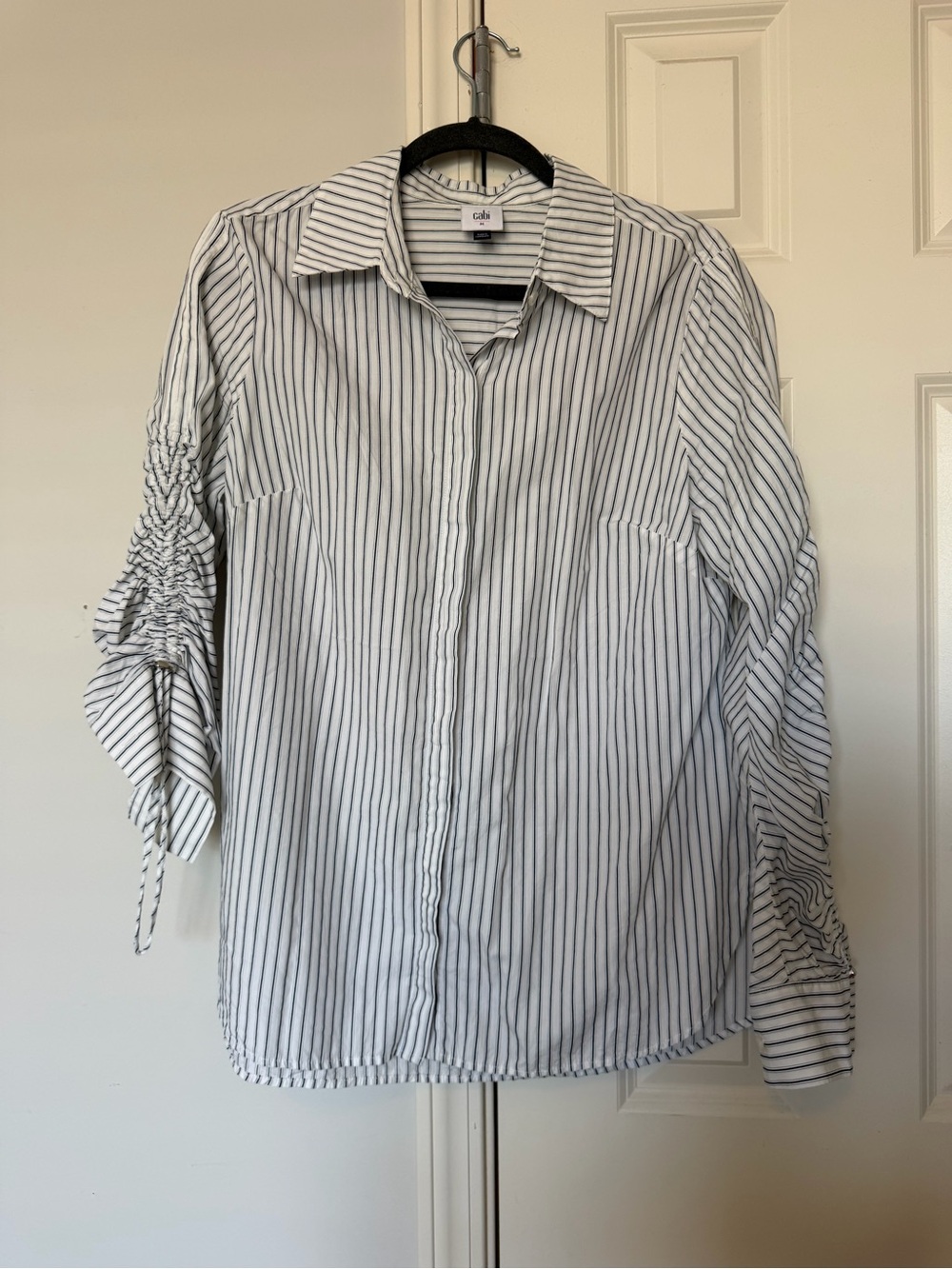 cabi women's White Pinstripe Button-Up Shirt